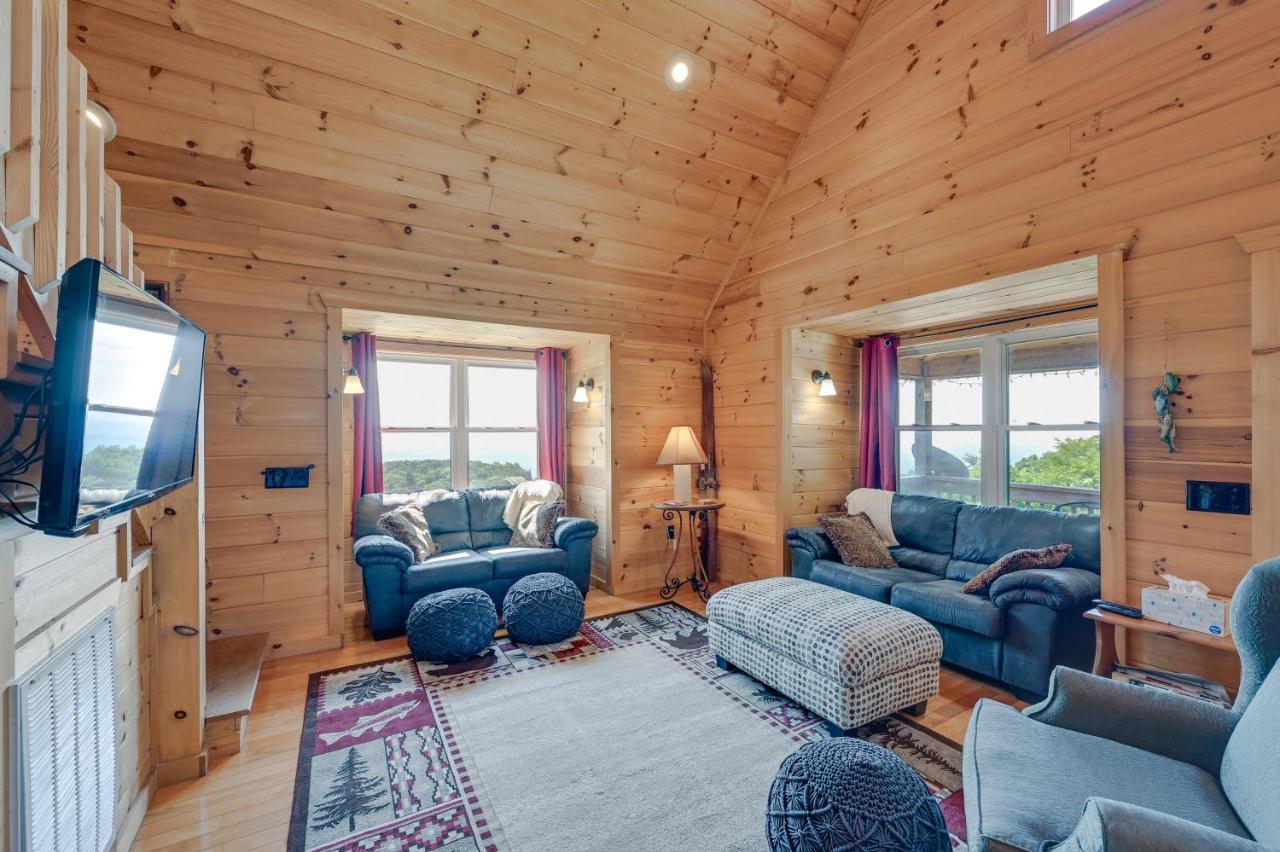Warm And Cozy Cabin With Deck On Top Of The Blue Ridge Fancy Gap エクステリア 写真
